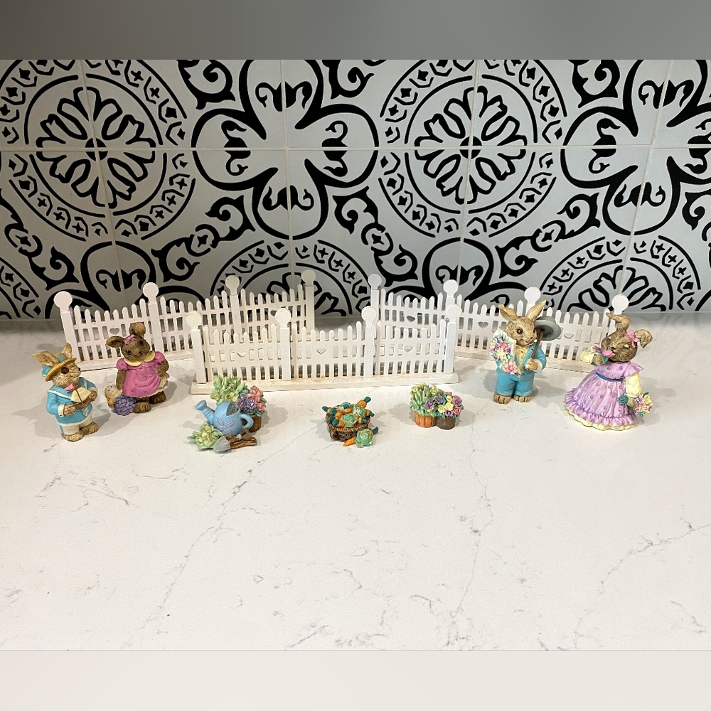New in Box Vintage Mervyn's Easter Bunny Collection 9 Pc Set